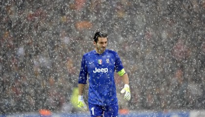 KAIYUNAPP-西甲：皇马在主场4-1大胜巴萨，积分榜掀起巨浪，皇马四连胜巴萨